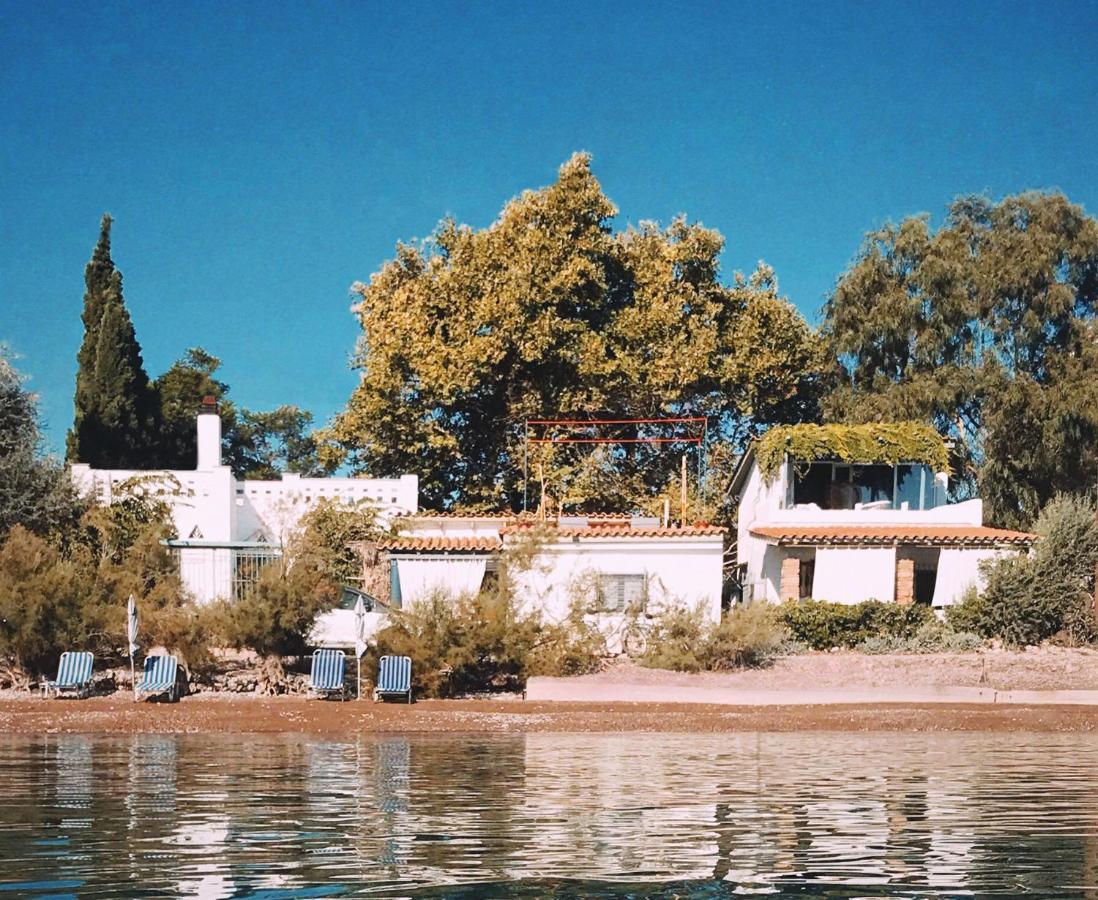 فيلا The Artist'S Farm Dhiyellótika المظهر الخارجي الصورة